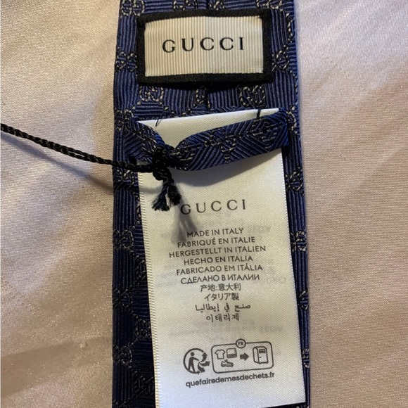 Gucci Tie - Picture 4 of 5
